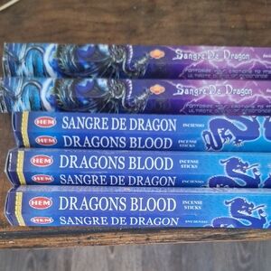 HEM Dragons Blood Incense Sticks
